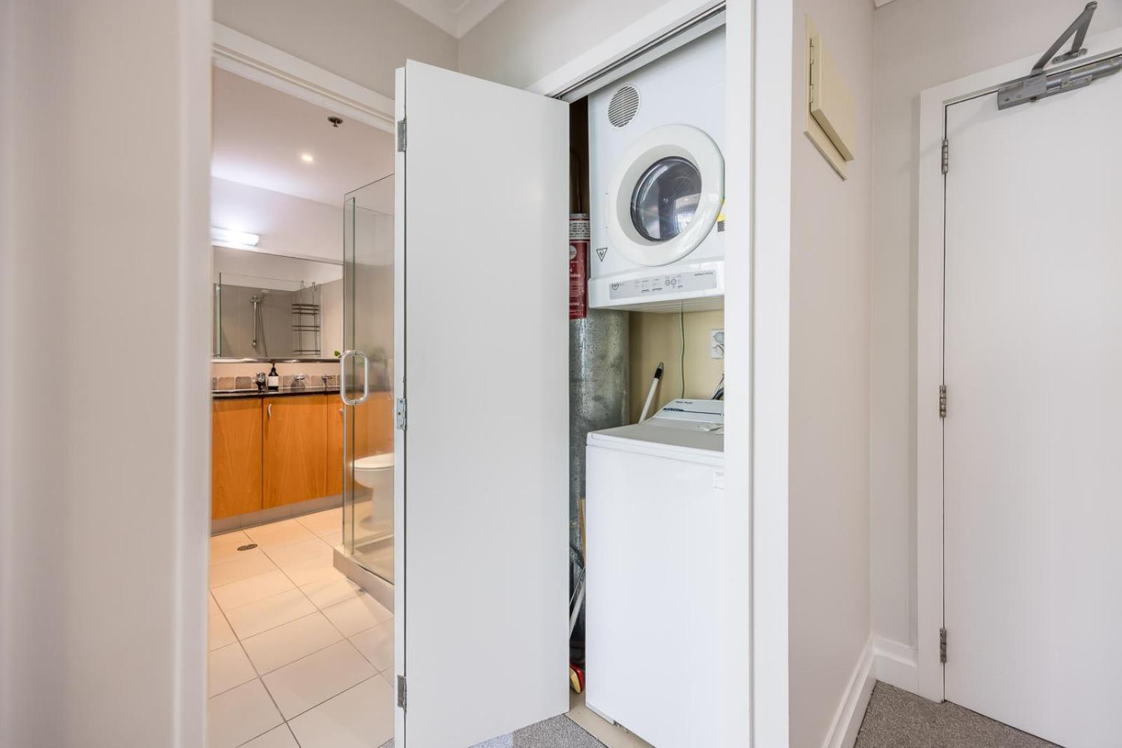 Beautiful Renovated 2 X Bdrm,Perfect Location Auckland Exterior foto